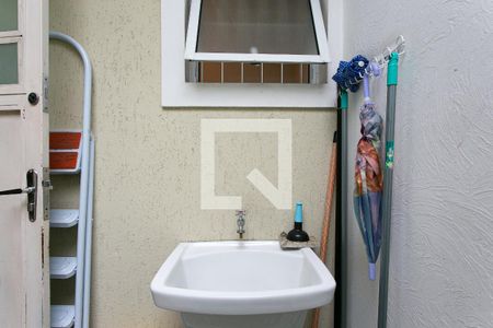 Casa de condomínio à venda com 130m², 3 quartos e 2 vagasÁrea de Serviço - Tanque