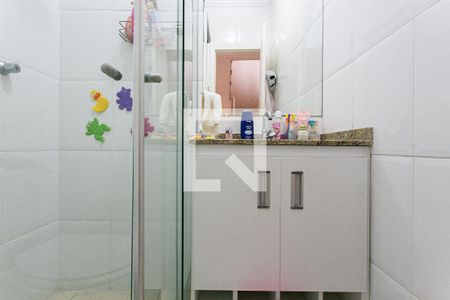 Casa de condomínio à venda com 130m², 3 quartos e 2 vagasBanheiro Social