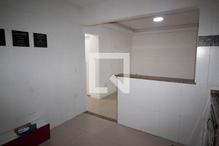 Casa para alugar com 210m², 3 quartos e 2 vagasCozinha