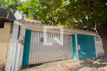 Casa para alugar com 210m², 3 quartos e 2 vagasFachada