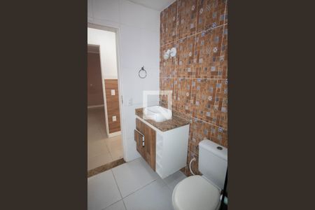 Casa para alugar com 210m², 3 quartos e 2 vagasBanheiro Social