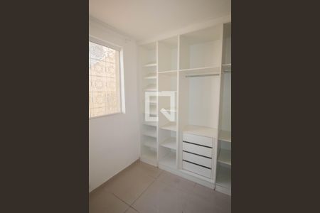 Casa para alugar com 210m², 3 quartos e 2 vagasCloset