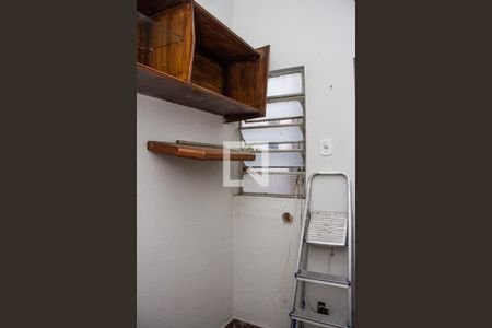 Apartamento à venda com 70m², 2 quartos e 1 vagaÁrea de Serviço