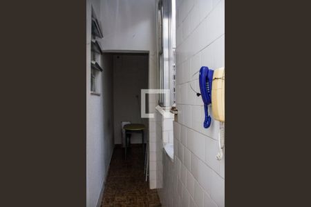 Apartamento à venda com 70m², 2 quartos e 1 vagaÁrea de Serviço
