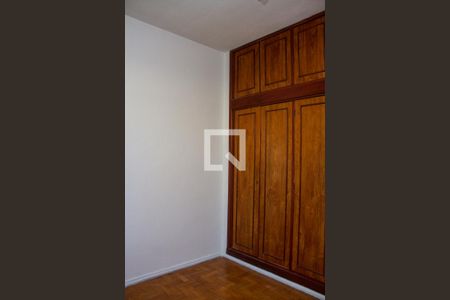 Apartamento à venda com 70m², 2 quartos e 1 vagaQuarto 02