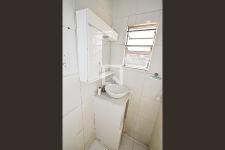 Banheiro de casa para alugar com 1 quarto, 60m² em Jardim Japão, São Paulo