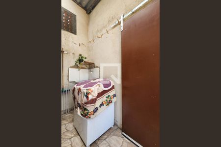 Área de Serviço de casa para alugar com 1 quarto, 24m² em Nova Gerti, São Caetano do Sul