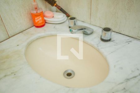 Casa à venda com 92m², 2 quartos e sem vagaBanheiro 2 - Torneira