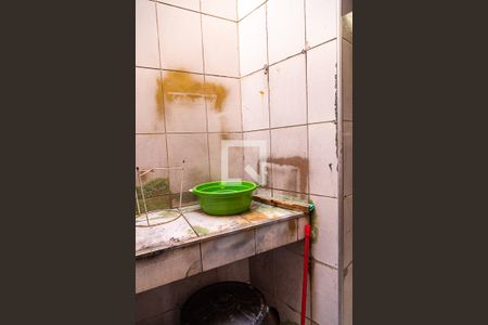 Casa à venda com 110m², 3 quartos e 2 vagas Casa à venda com 110m², 3 quartos e 2 vagasÁrea de Serviço - Quintal