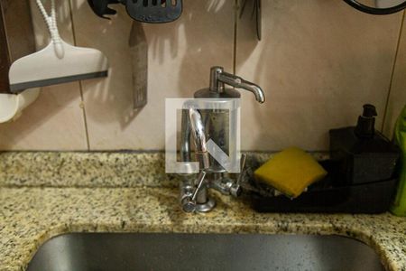 Casa à venda com 110m², 3 quartos e 2 vagas Casa à venda com 110m², 3 quartos e 2 vagasCozinha - Pia