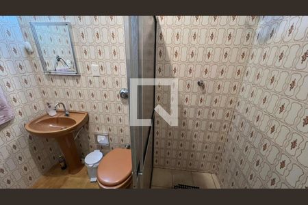 Banheiro de casa à venda com 4 quartos, 166m² em São Francisco, Belo Horizonte