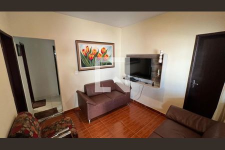 Sala de casa à venda com 4 quartos, 166m² em São Francisco, Belo Horizonte