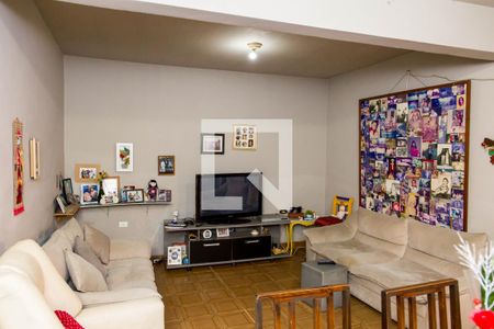 Sala de Estar de casa à venda com 3 quartos, 199m² em Taboão, Diadema