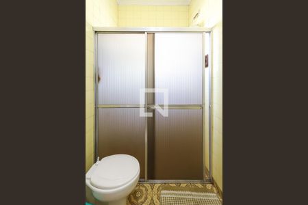 Casa à venda com 189m², 3 quartos e 3 vagas Casa à venda com 189m², 3 quartos e 3 vagasBanheiro