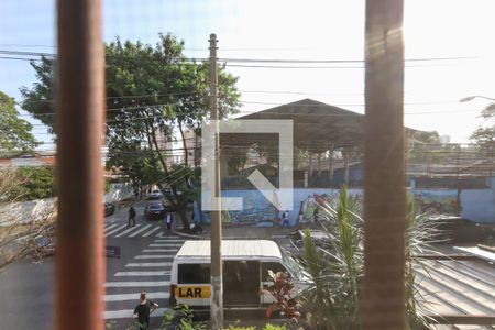 Casa à venda com 189m², 3 quartos e 3 vagas Casa à venda com 189m², 3 quartos e 3 vagasVista