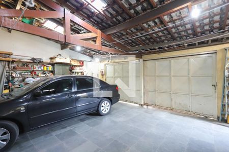 Casa à venda com 189m², 3 quartos e 3 vagas Casa à venda com 189m², 3 quartos e 3 vagasGaragem