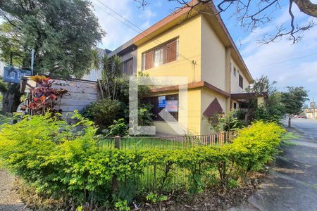 Casa à venda com 189m², 3 quartos e 3 vagas Casa à venda com 189m², 3 quartos e 3 vagasFachada