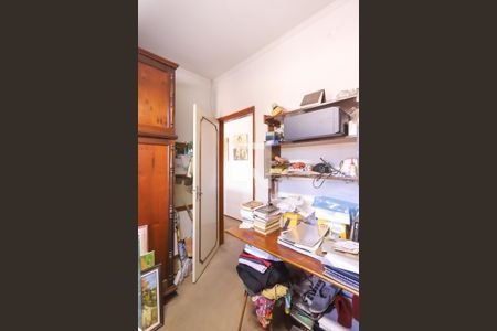 Casa à venda com 189m², 3 quartos e 3 vagas Casa à venda com 189m², 3 quartos e 3 vagasQuarto 2