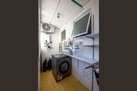 Apartamento à venda com 110m², 2 quartos e 1 vaga Apartamento à venda com 110m², 2 quartos e 1 vagaCozinha - Lavanderia