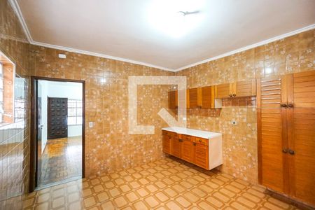 Casa à venda com 250m², 2 quartos e 2 vagas Casa à venda com 250m², 2 quartos e 2 vagasCozinha