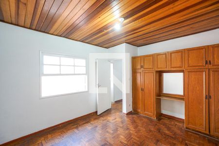Casa à venda com 250m², 2 quartos e 2 vagas Casa à venda com 250m², 2 quartos e 2 vagasQuarto 02