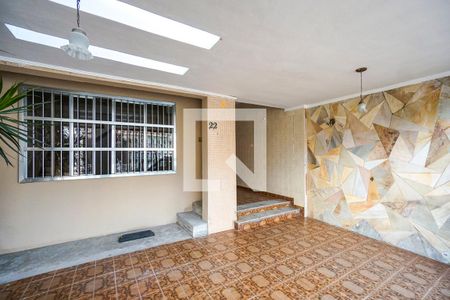 Casa à venda com 250m², 2 quartos e 2 vagas Casa à venda com 250m², 2 quartos e 2 vagasGaragem