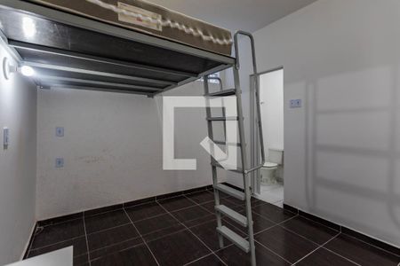 Dormitório de apartamento para alugar com 1 quarto, 17m² em Brás Cubas, Mogi das Cruzes