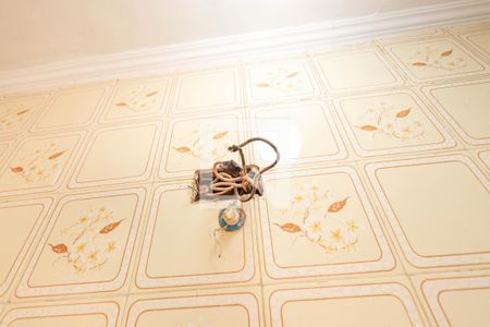 Casa à venda com 300m², 3 quartos e 2 vagasBanheiro Quintal