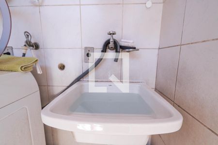 Casa à venda com 300m², 3 quartos e 2 vagasÁrea de Serviço