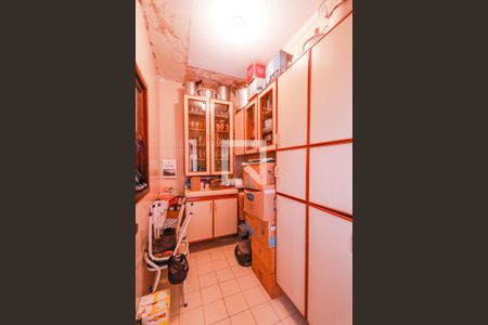 Casa à venda com 300m², 3 quartos e 2 vagasDespensa