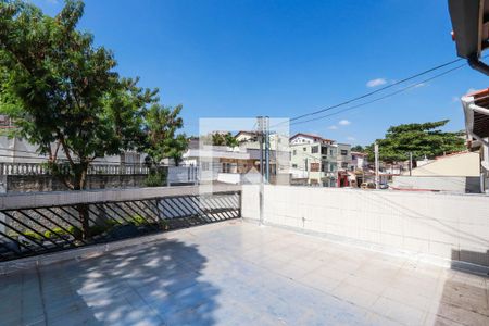 Casa à venda com 300m², 3 quartos e 2 vagasVaranda - Quarto 1