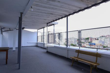 Apartamento para alugar com 75m², 2 quartos e 1 vagaÁrea comum - Salão de festas