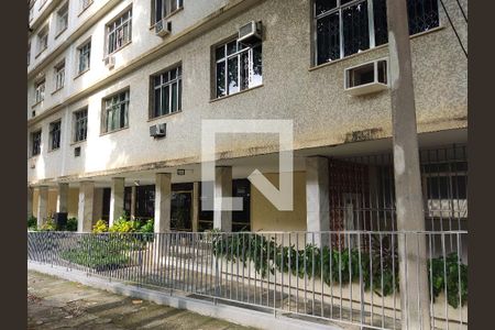 Apartamento para alugar com 75m², 2 quartos e 1 vagaFachada do Condomínio