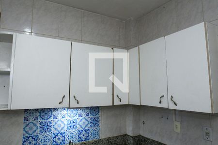 Apartamento para alugar com 75m², 2 quartos e 1 vagaCozinha