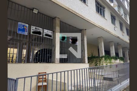 Apartamento para alugar com 75m², 2 quartos e 1 vagaFachada do Condomínio