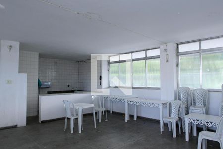 Apartamento para alugar com 75m², 2 quartos e 1 vagaÁrea comum - Salão de festas