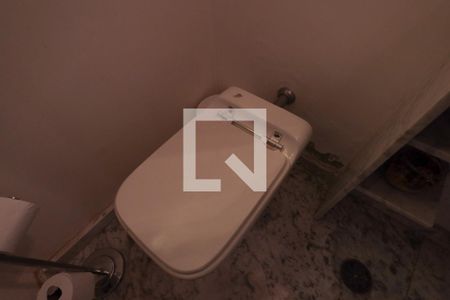 Casa para alugar com 600m², 4 quartos e 2 vagasLavabo