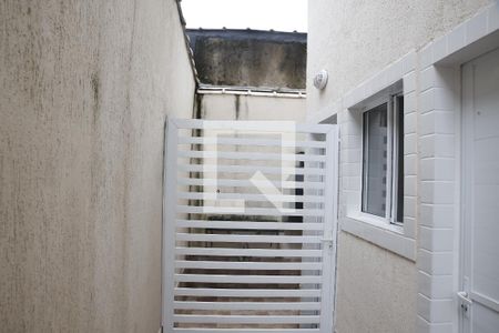 Casa para alugar com 50m², 2 quartos e 1 vagaQuintal