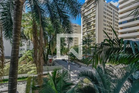 Apartamento para alugar com 165m², 3 quartos e 2 vagas Apartamento para alugar com 165m², 3 quartos e 2 vagasVista do Quarto 2