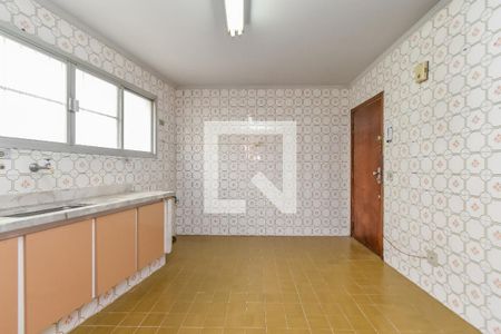 Apartamento para alugar com 165m², 3 quartos e 2 vagas Apartamento para alugar com 165m², 3 quartos e 2 vagasCozinha
