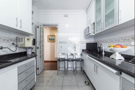 Apartamento à venda com 156m², 3 quartos e 2 vagas Apartamento à venda com 156m², 3 quartos e 2 vagasCozinha