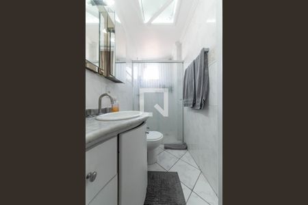 Apartamento à venda com 156m², 3 quartos e 2 vagas Apartamento à venda com 156m², 3 quartos e 2 vagasBanheiro da Suíte