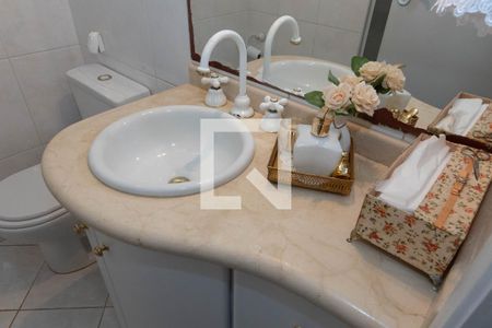 Apartamento à venda com 156m², 3 quartos e 2 vagas Apartamento à venda com 156m², 3 quartos e 2 vagasBanheiro Social