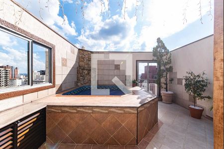 Apartamento à venda com 156m², 3 quartos e 2 vagas Apartamento à venda com 156m², 3 quartos e 2 vagasChurrasqueira - Piscina