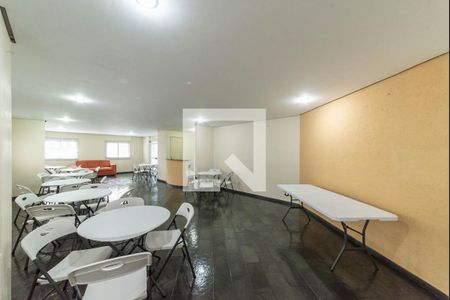 Apartamento à venda com 156m², 3 quartos e 2 vagas Apartamento à venda com 156m², 3 quartos e 2 vagasSalão de Festas