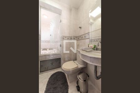 Apartamento à venda com 156m², 3 quartos e 2 vagas Apartamento à venda com 156m², 3 quartos e 2 vagasBanheiro da Cobertura