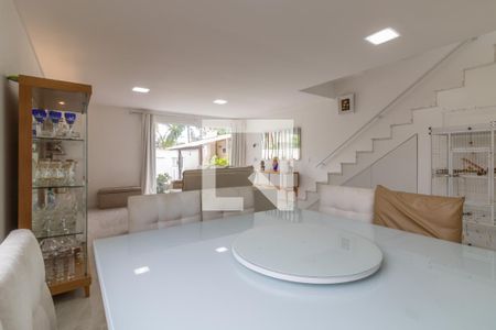 Sala de casa de condomínio à venda com 4 quartos, 200m² em Vargem Grande, Rio de Janeiro