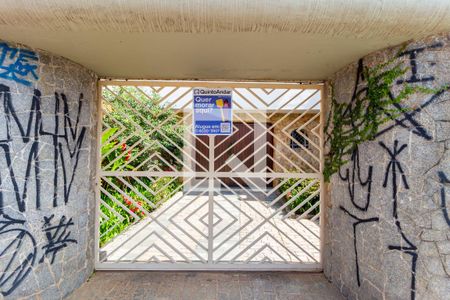 Casa para alugar com 300m², 4 quartos e 3 vagasInstalação de plaquinha