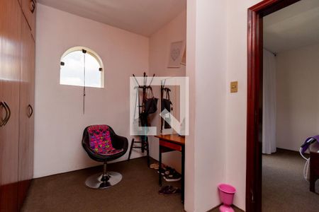 Casa para alugar com 300m², 4 quartos e 3 vagasCloset - Suíte