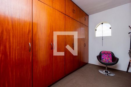 Casa para alugar com 300m², 4 quartos e 3 vagasCloset - Suíte